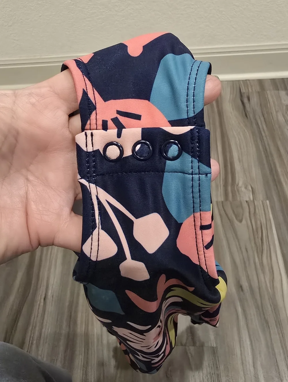 Simple Joys by Carter’s Girls Floral Rash Guard Swimsuit 2T One Piece Navy